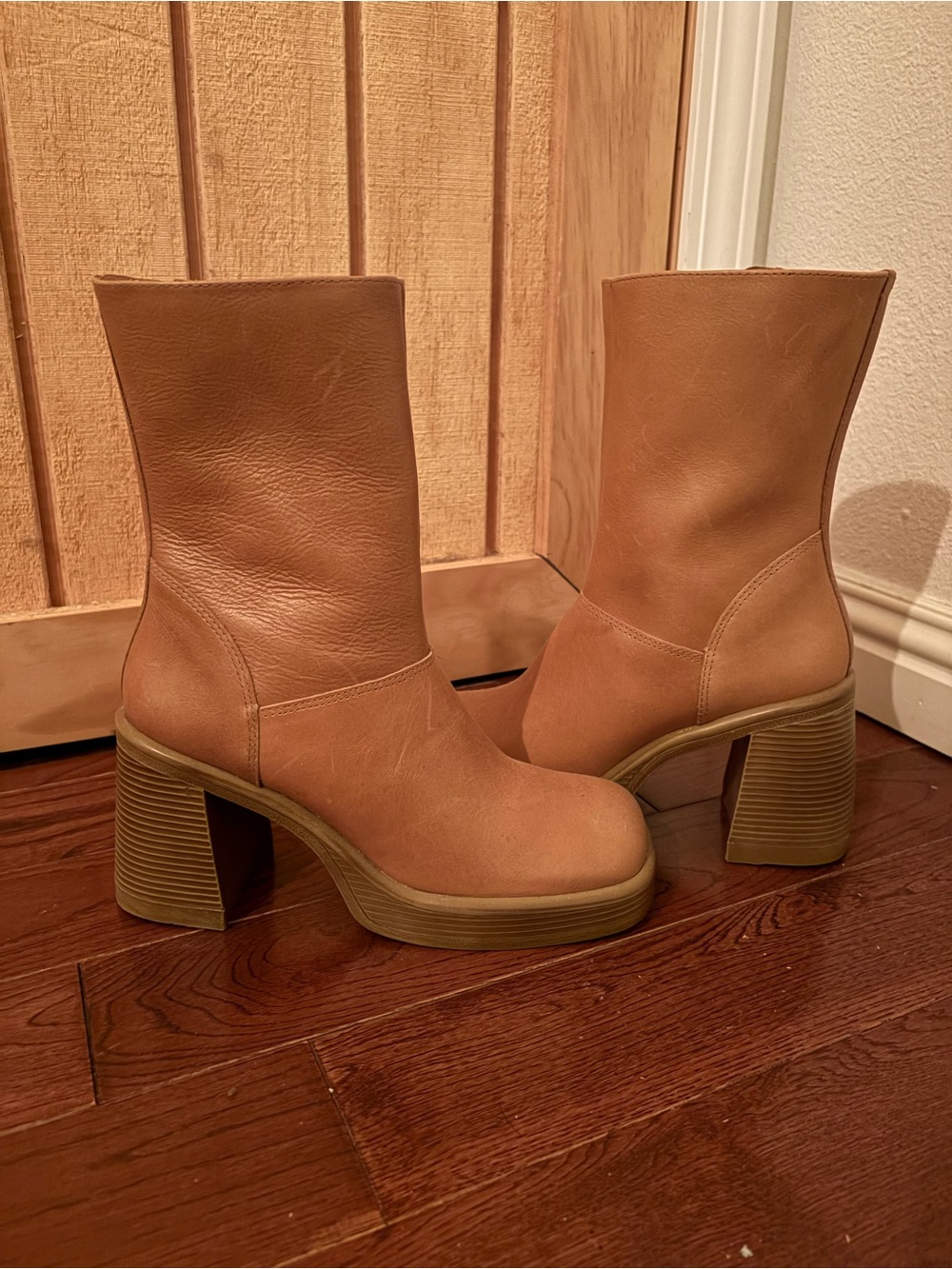 Women's Steve Madden Leather Platform Block Heel Ankle Boots - Picture 5 of 5